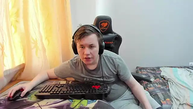 iliaskrislove Chat XXX in diretta
