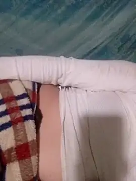 Gummiesu's Live XXX Chat