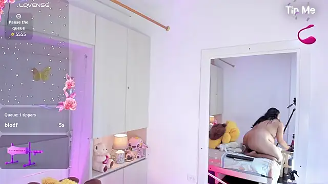 LilyWhitney élő XXX-chatje