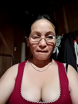 Chat XXX en directo de Cucci07