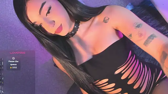 Summer_walkerr's Live XXX Chat
