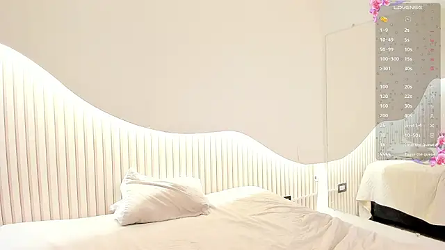Zoebluntone live XXX chat