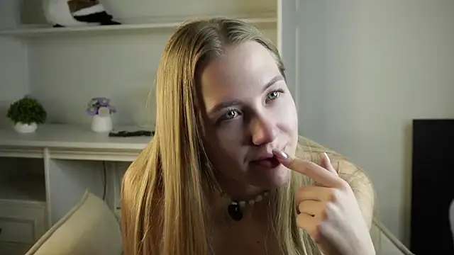 AlbaMesick Live XXX-chat