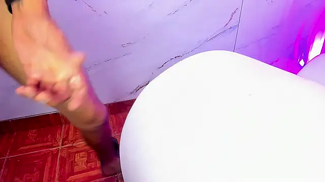 AmazingOrgasm Obrolan Langsung XXX