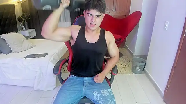 Онлайн чат XXX Charlie___Musk