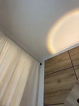 MiaBlonde1's Live XXX Chat