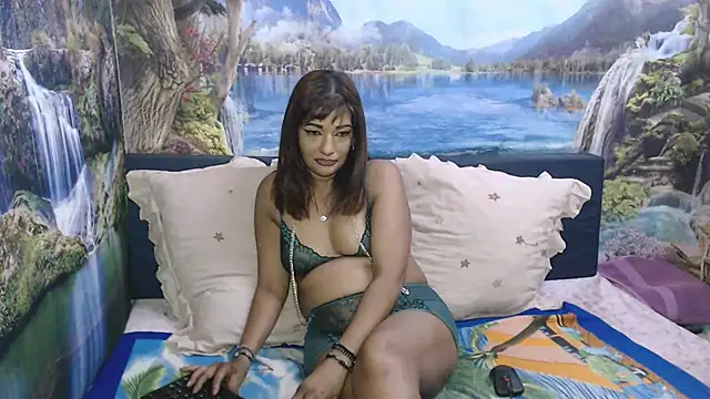 XXX chat uživo modela indianaqua