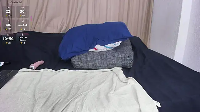 max_ed live XXX chat