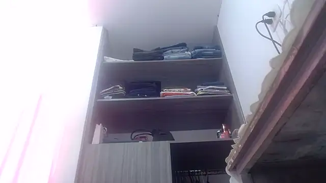 nicolle_milf1978 라이브 XXX 채팅
