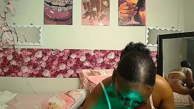 XXX chat uživo modela EnchantingLisa