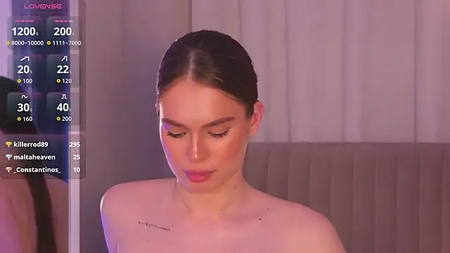 XXX chat uživo modela MishaVox