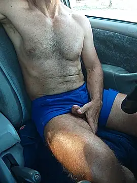 GreekGuyOutdoorsのライブXXXチャット