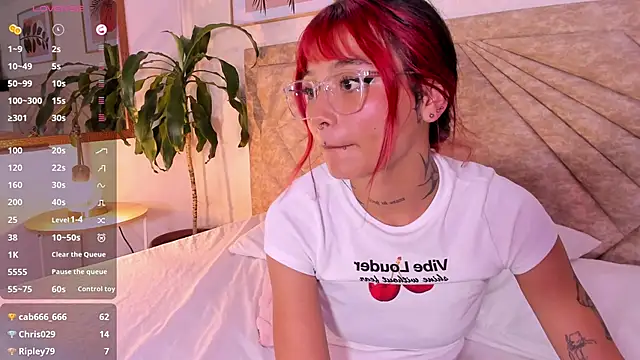 XXX chat uživo modela Emma_duff