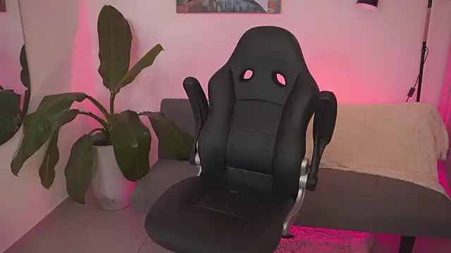 XXX chat uživo modela sarawinstone