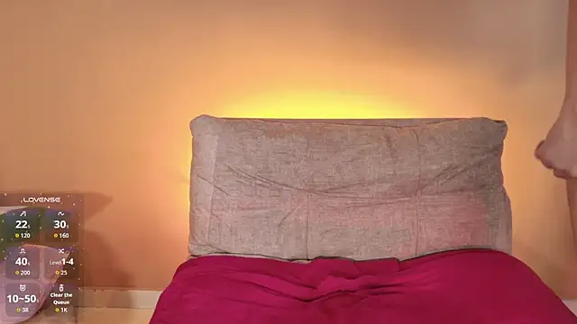 XXX chat uživo modela miaa_lux