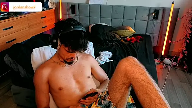 JordanShow Adlı Modelin Canlı XXX Sohbeti