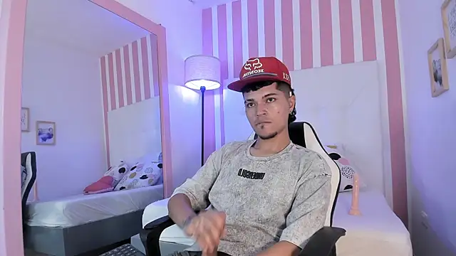 Chat XXX ao vivo de Briian__