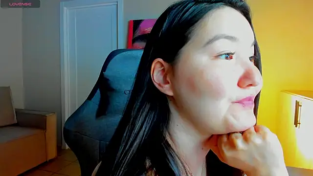 XXX chat uživo modela CamilaMartiez