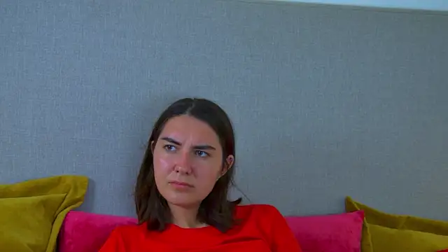 XXX chat uživo modela AlisaAlarie