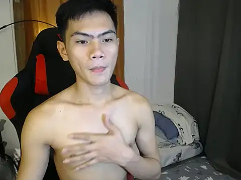 alex_cummer élő XXX-chatje