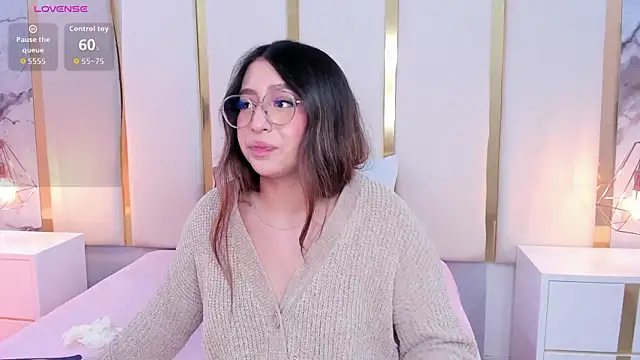 KamilaVegga Live XXX-Chat