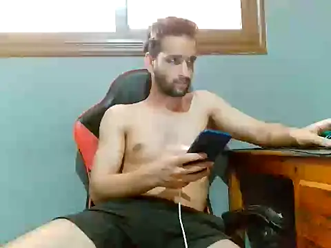 DevilDgrim Adlı Modelin Canlı XXX Sohbeti