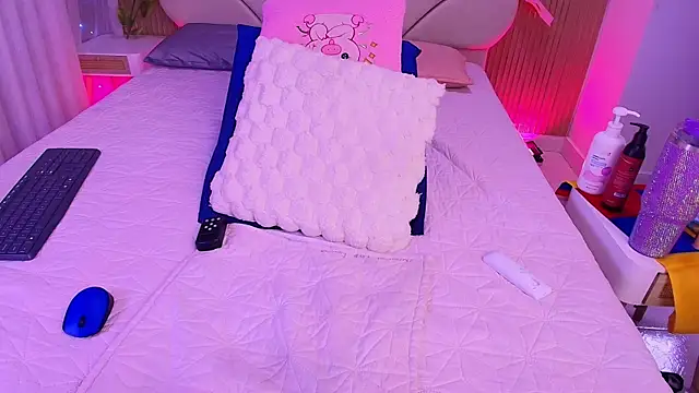 aisha_sh Live XXX-chat