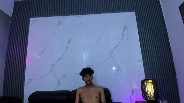 แชท XXX สดของ Kleyn_black