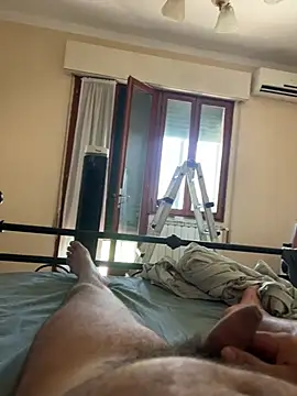 Abnega00-02A Webcam show