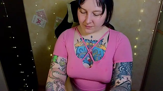 Belinda_Starlight Chat XXX in diretta