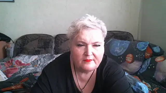 Lana555 élő XXX-chatje