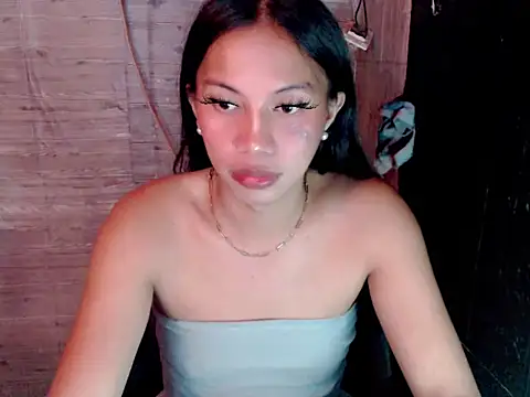 Privatefucker1996 Adlı Modelin Canlı XXX Sohbeti