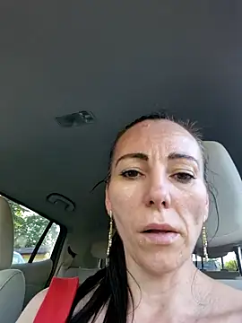 milflovelyxxx 现场XXX聊天
