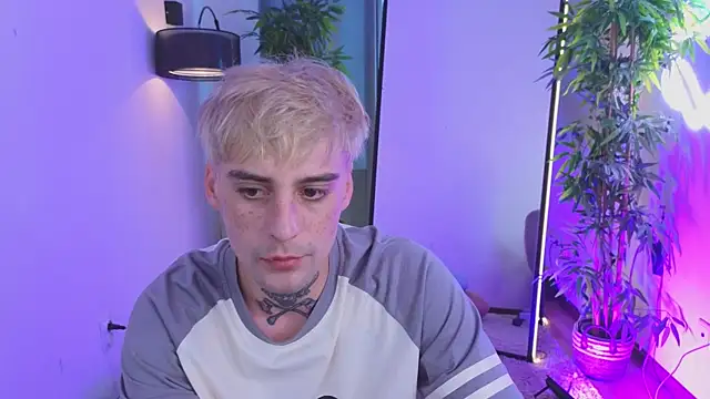 drillfi11 Live XXX Chat