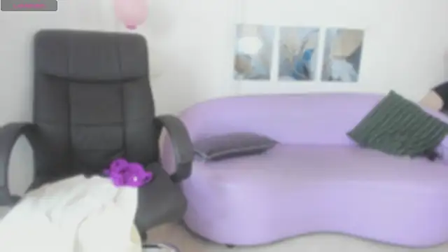 XXX chat uživo modela halima_fara