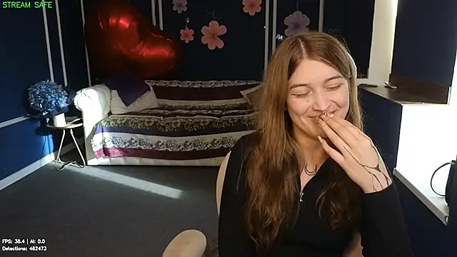 XXX chat uživo modela Zoe_Zenith