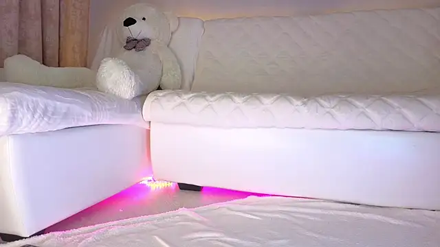 Živý XXX chat Ellijoys
