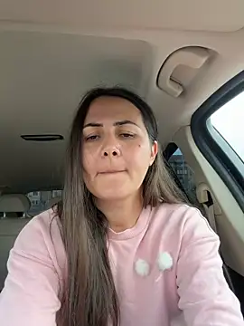 BrunetteNymph live XXX chat
