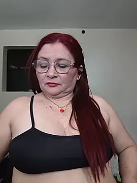 Chat +18 de marfil_milf ao vivo