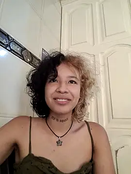 ebisu_meouw Chat XXX in diretta