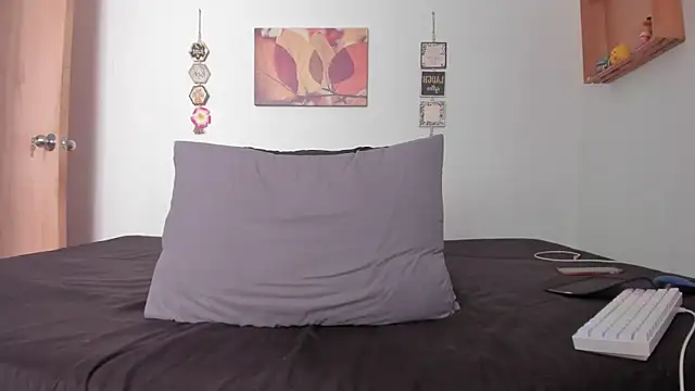 its_me_miley's Live XXX Chat