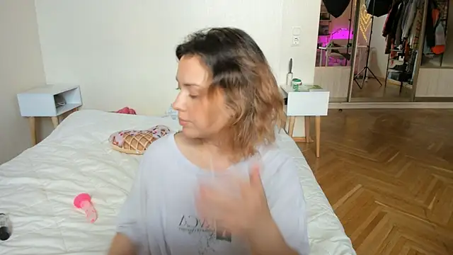 BrightDani Live XXX-Chat