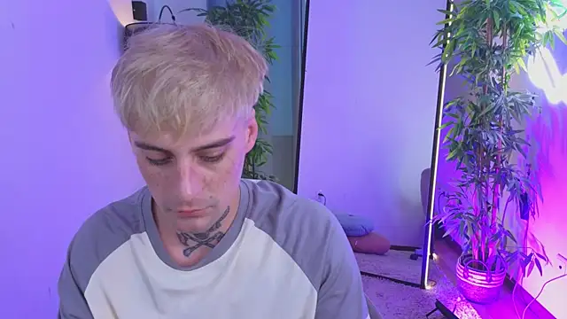 drillfi11 Chat XXX live