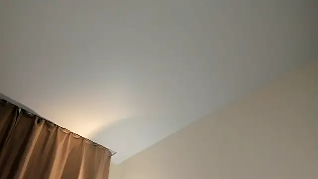 Chat +18 de SonaKhalili ao vivo