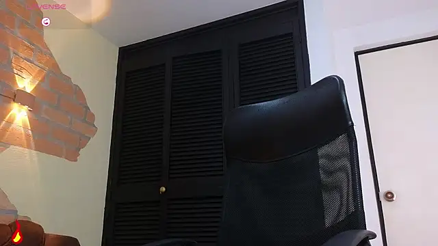 Josh_miller01 现场XXX聊天