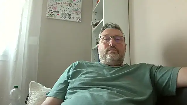 doudou310 Chat XXX live