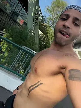 Mohdollmen Live XXX Chat