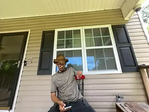 ThrowedWorldWide Chat XXX live