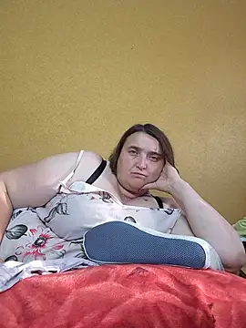 LiluHot – Live XXX-chat