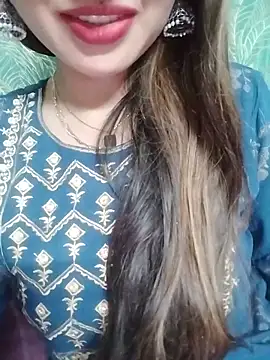 Noor_Darliing Adlı Modelin Canlı XXX Sohbeti